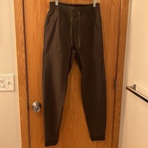 LULU AVAILABLE!! IT WASN’T SOLD I CANT DELETE OTHER COPY- Lululemon ABC joggers